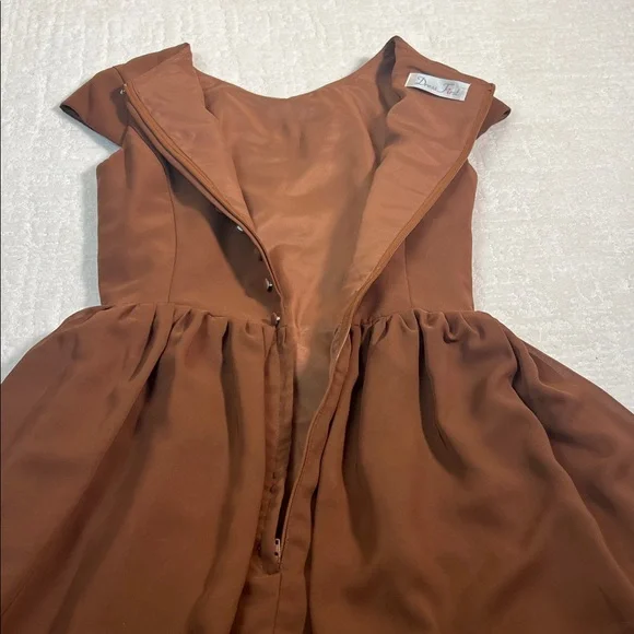 Vintage Dress First brown flare layered short cap sleeves covered buttons retro - Picture 5 of 12
